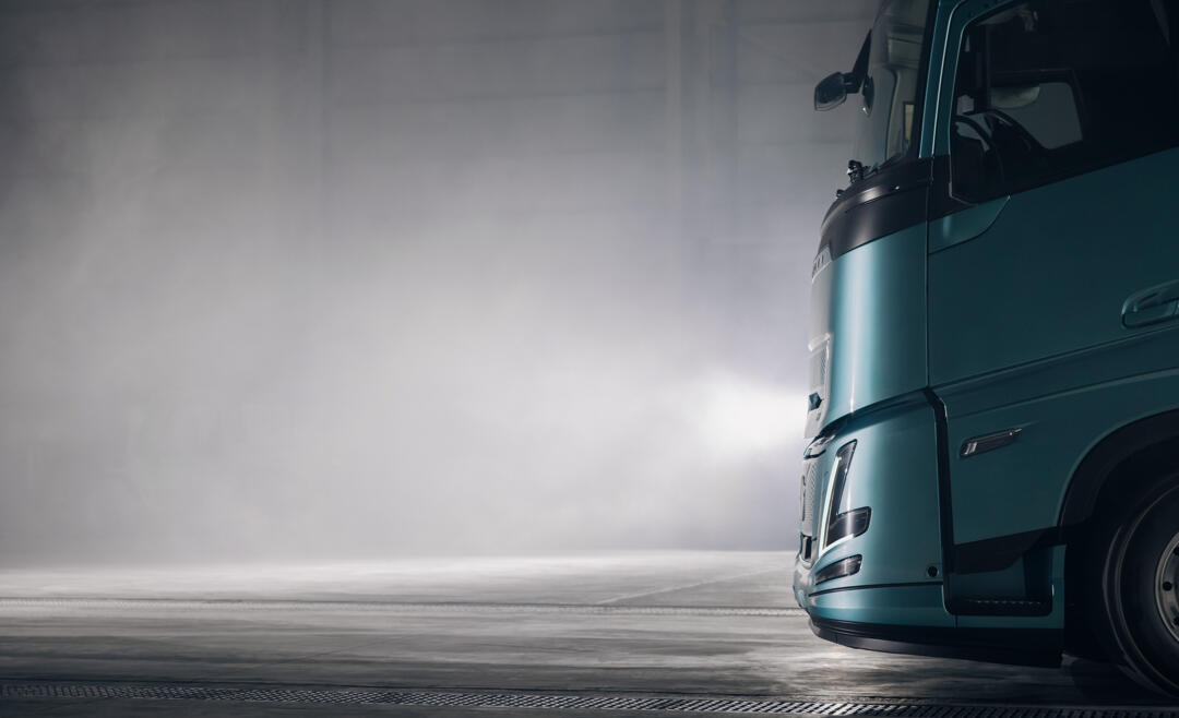 Nijwa_Volvo_FH_Aero_Electric_04