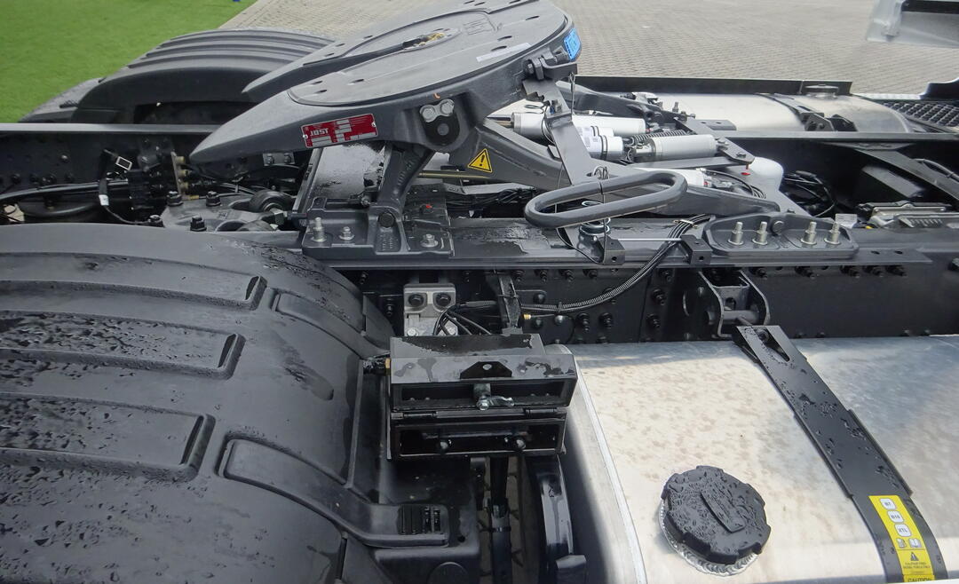 Volvo FH 460 TC 4x2 X-LOW