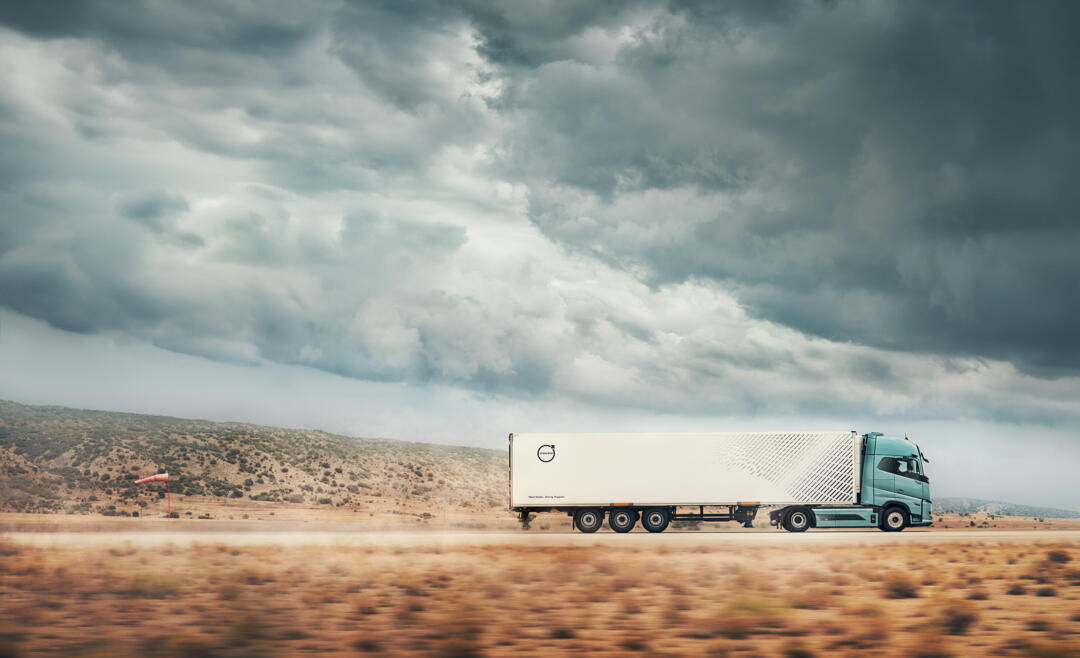 Nijwa_Volvo_FH_Aero_Electric_02