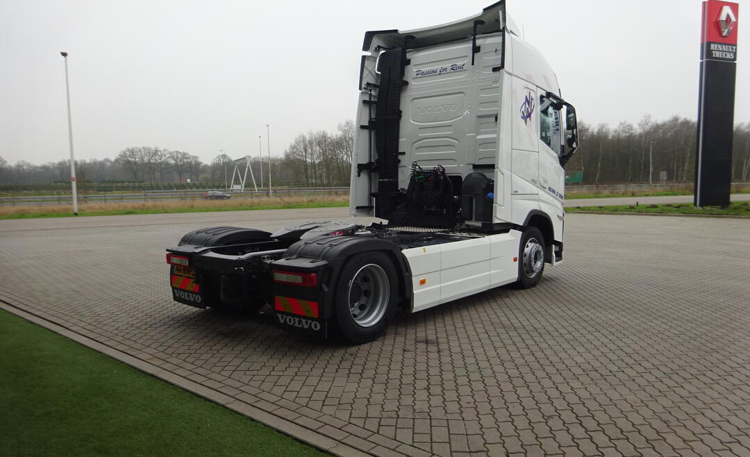 Volvo FH 460 TC 4x2 X-LOW