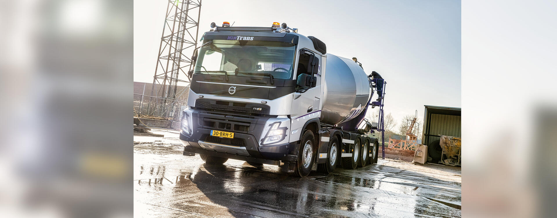 Nieuwe Volvo FMX primeur voor MixTrans