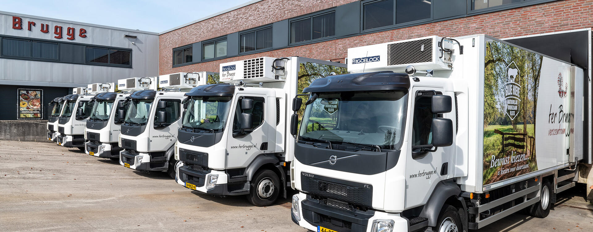 Zeven nieuwe Volvo FL-bakwagens voor Verscentrum ter Brugge