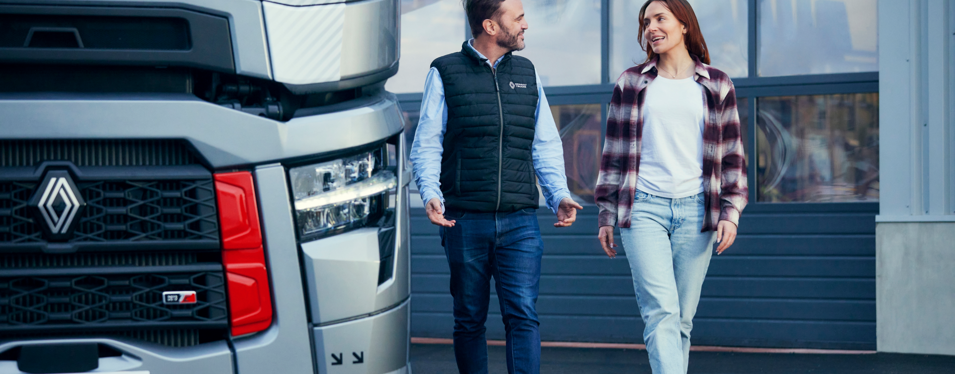 Nijwa-Renault-Trucks-T-high-staand