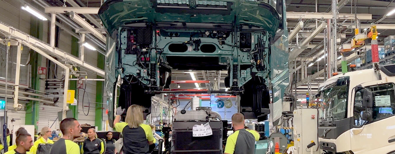 Mijlpaal: Volvo Trucks start met serieproductie van zware elektrische trucks