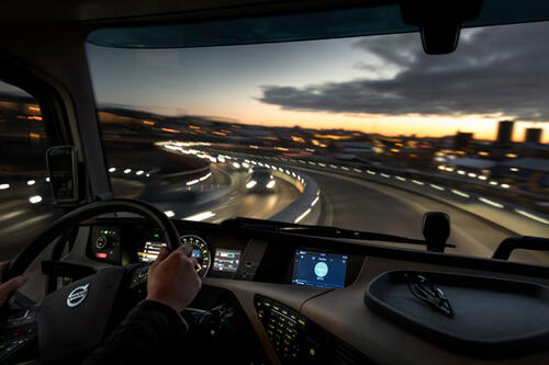 volvo-trucks-infotainment-lijstafb.jpg
