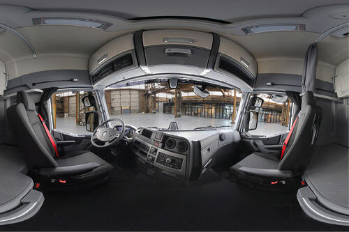 renault-trucks-360-graden-1024x683-1.jpg