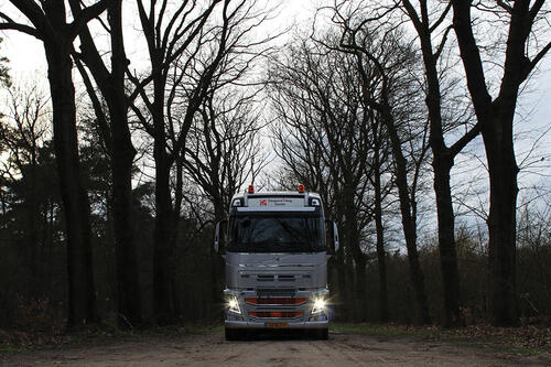 nijwa-volvo-fh-pultrum-rijssen-720.jpg