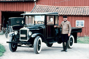 nijwa-90-jaar-volvo-360.jpg
