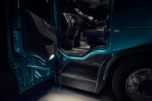 Volvo FM Low Entry-instap