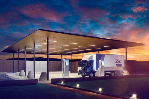 Renault Trucks D ZE bij een oplaadstation