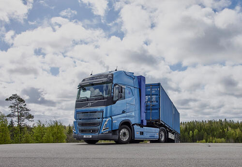 volvo-fh-met-brandstofcel-op-waterstof