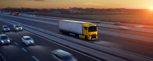 Nijwa-Renault-Trucks-T-T-High-2