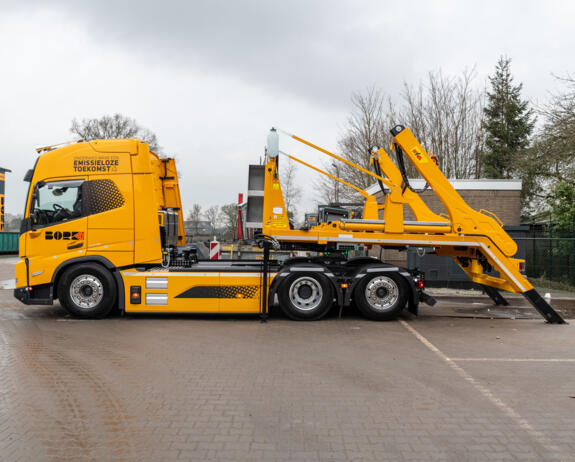 Volvo FMX Bork Groep-header-2