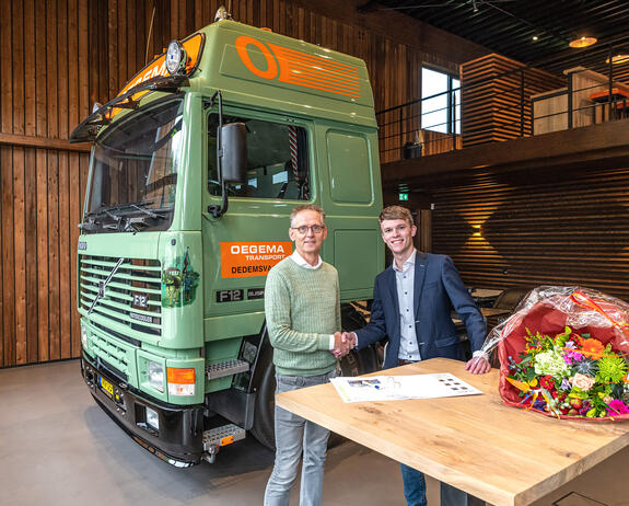 Nijwa_Oegema_ondertekening-001