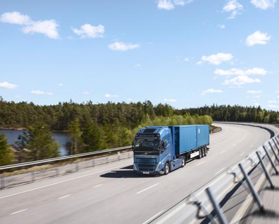 Volvo FH Fuel Cell Electric driving