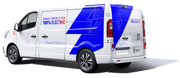 Renault-Trucks-Trafic-E-Tech-achterkant-p041099