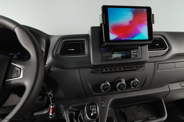 Nijwa-Renault-Master-bedrijfswagen-met-dubbele-cabine-tabs-gemak Nijwa-Renault-Master-bedrijfswagen-met-dubbele-cabine-tabs-gemak