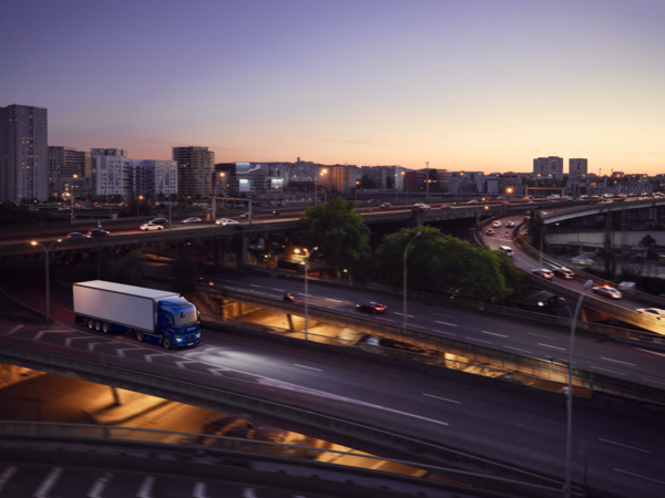  Nijwa-Renault-Trucks-E-tech-T-snelweg